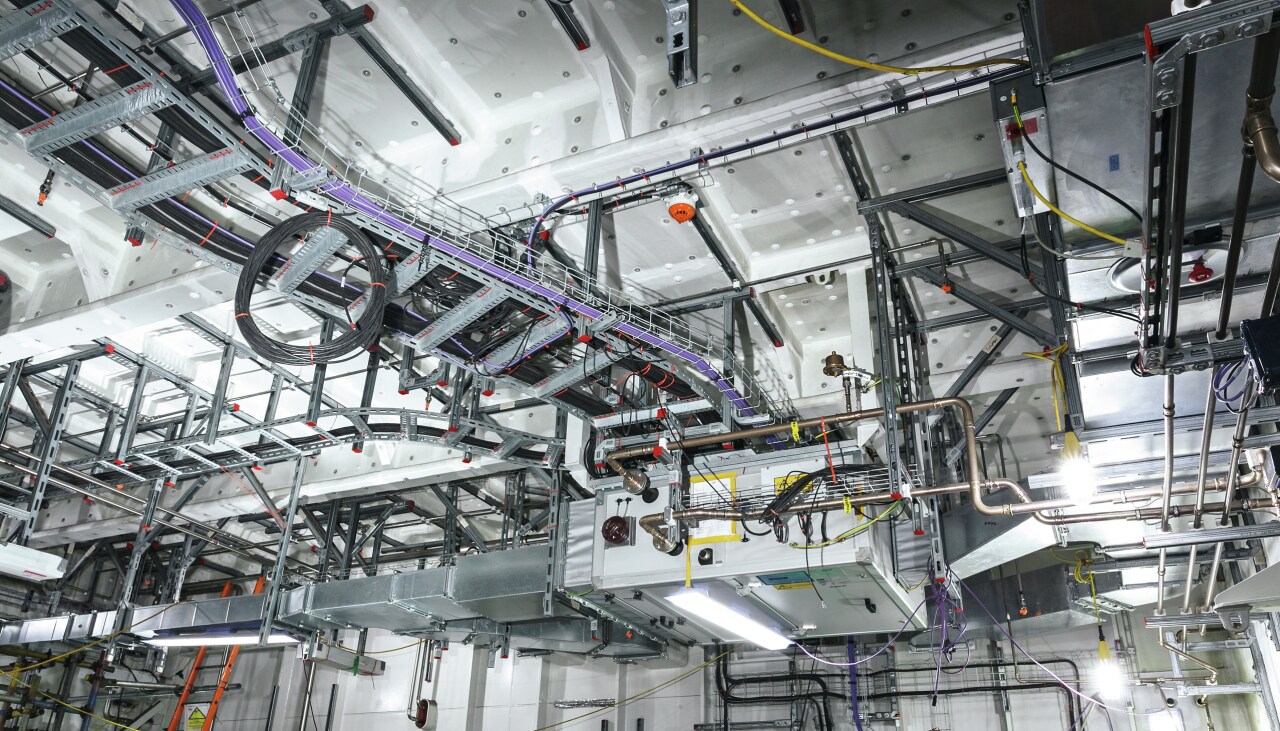 Supports polyvalents pour acheminement dans une usine