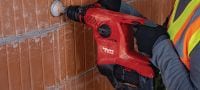 Perforateur sans fil TE 30-22 Perforateur sans fil SDS Plus (TE-C) puissant avec système de réduction active des vibrations (AVR) et système anti-torsion (ATC) pour le forage dans le béton et le burinage (plateforme de batteries Nuron) Applications 4