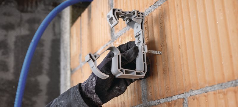X-EA MX Cheville à frapper Cheville à frapper en plastique pour connecter des clips de gaine, des pinces et des supports pour câbles groupés lors de l'ancrage dans le béton et la maçonnerie Applications 1