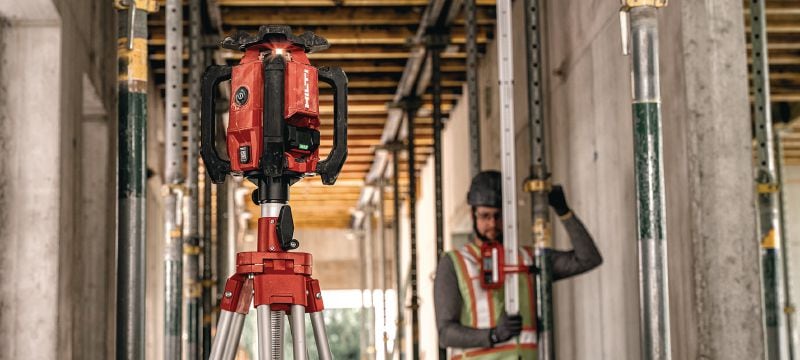 PR 40-22 Niveau laser rotatif en pente simple Niveau laser rotatif extérieur robuste avec fonctions automatiques pour le nivellement, l'alignement, l'inclinaison et l'équerrage longue distance (plateforme de batteries Nuron) Applications 1