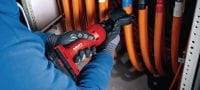 Coupe-câble en cuivre/aluminium sans fil NCT 53 C-22 Coupe-câble en ligne sans fil pour câbles en cuivre et en aluminium jusqu'à 2” │ 50 mm (plateforme de batteries Nuron) Applications 3