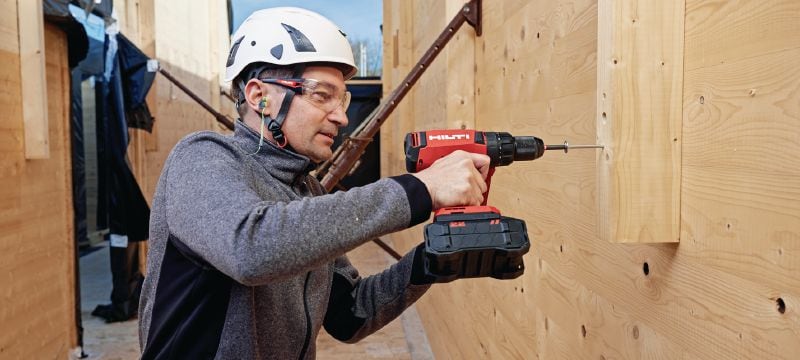 Vis à bois structurel S-WDF-Z, tête double avec filetage sur toute la longueur Vis à bois avec filetage sur toute la longueur et double tête (douille hexagonale N°17 et tir TX40) pour les mèches et les clés à douille TX40 afin de monter les éléments en bois préfabriqués Applications 1