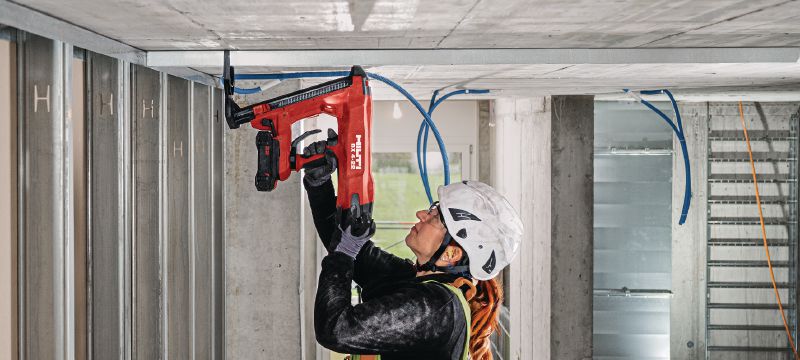 Cloueur sans fil béton BX 4-IF-22 (edition IF) Cloueur sans fil Nuron alimenté par batterie pour la fixation de rails pour cloisons sèches et de matériaux légers sur le béton, l'acier et la maçonnerie Applications 1