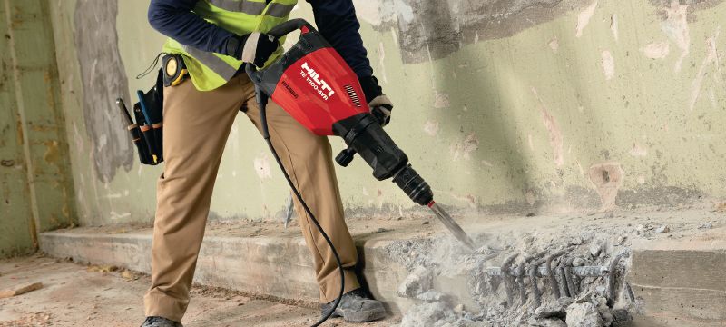 Marteau de démolition TE 1000-AVR TE-S Burineur polyvalent pour la démolition ou le burinage des sols et la démolition occasionnelle des murs (avec cordons d'alimentation universel) Applications 1