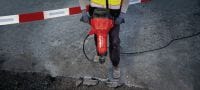 Marteau-piqueur électrique TE 3000-AVR pour charges lourdes Burineur ultra-puissant pour la démolition lourde du béton, la découpe de l'asphalte, les travaux de terrassement et la pose de tiges de mise à la terre Applications 4
