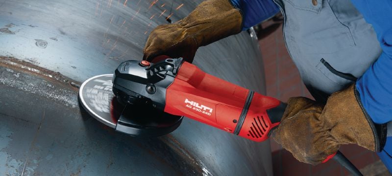 Meuleuse d'angle AG 230-24D Meuleuse d'angle 2400 W avec commutateur d'homme-mort, poignée rotative et balais de charbon longue durée, pour disques d'un diamètre maximum de 230 mm Applications 1