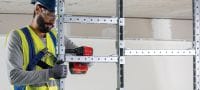 Rail profilé en C MT-40 OC Rail profilé en C pour charges moyennes, adapté aux composants MT-FL / MT-TL dans les environnements extérieurs Applications 1