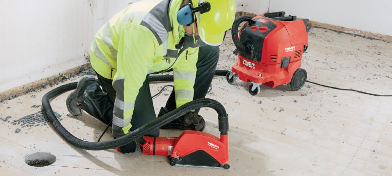 Meuleuse d'angle AG 230-24D Meuleuse d'angle 2400 W avec commutateur d'homme-mort, poignée rotative et balais de charbon longue durée, pour disques d'un diamètre maximum de 230 mm Applications 1